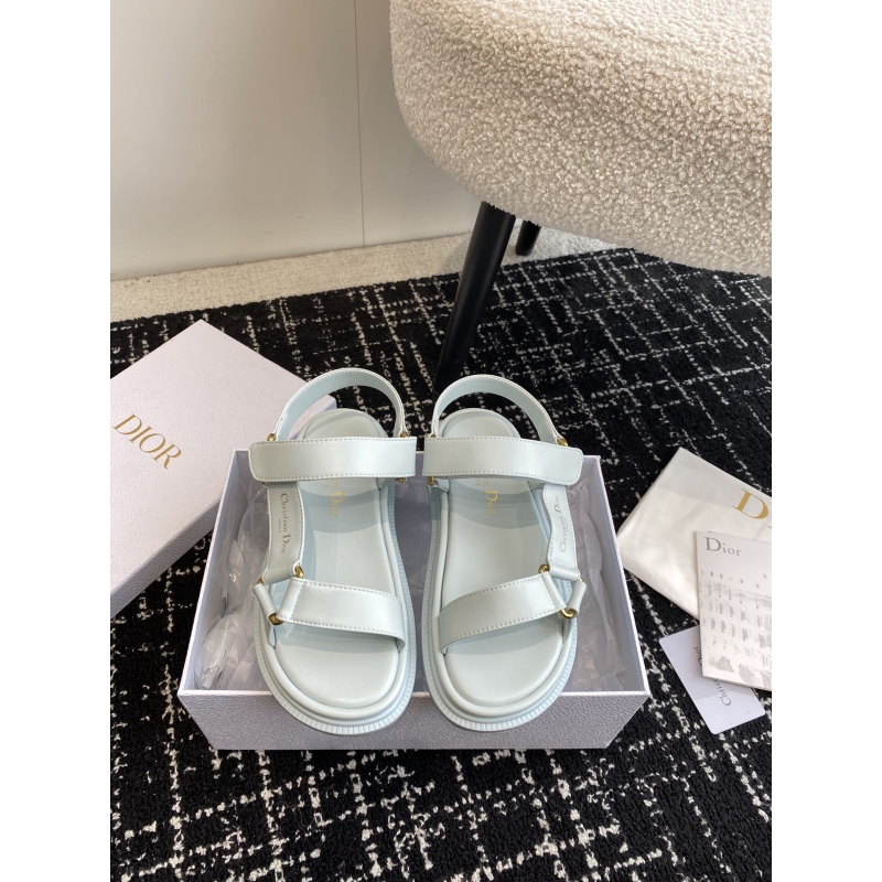 ch**an D*or slippers